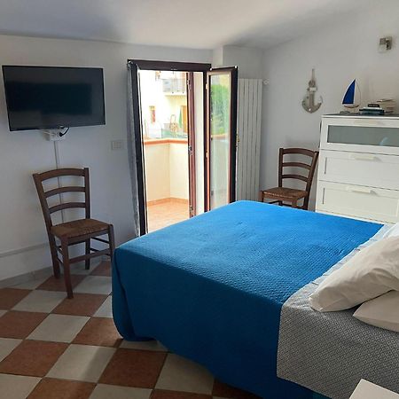 Il Giardino Sul Mare B&B Riva Ligure Exterior foto